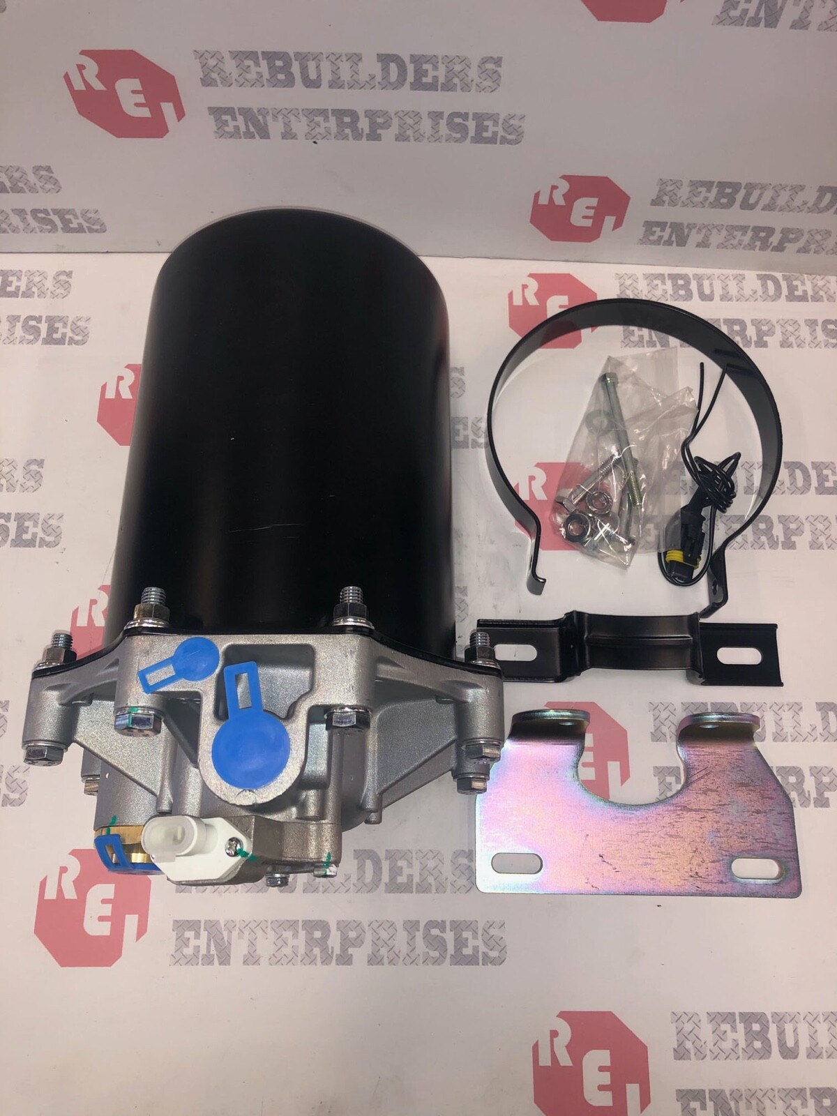 Bendix style AD-9 Air Dryer 065225, 109685 ***NEW AFTERMARKET*** 1 yr warranty!