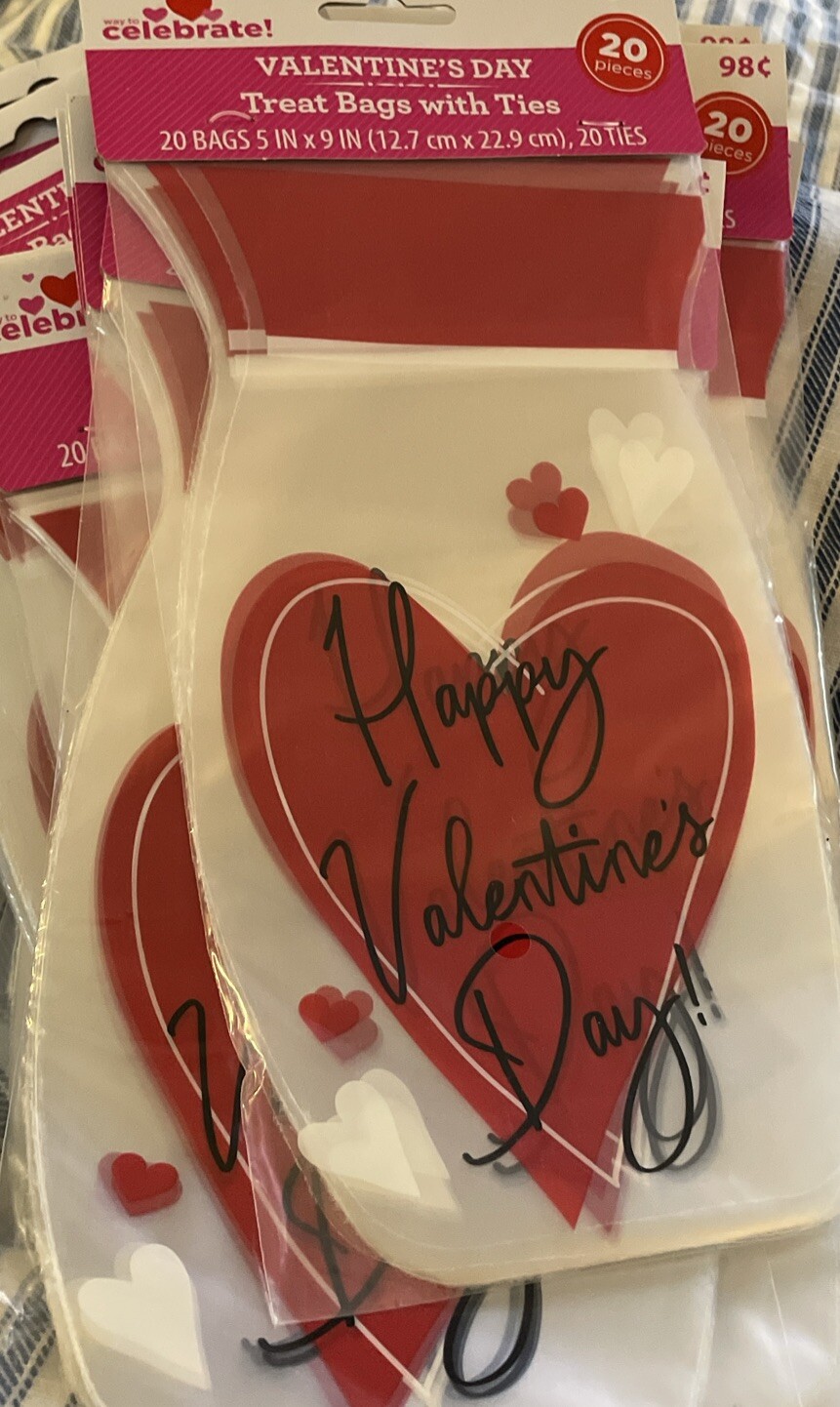 40 (2 packs of 20) Valentine's Day treat bags 5" x 9" clear w/ red heart decor