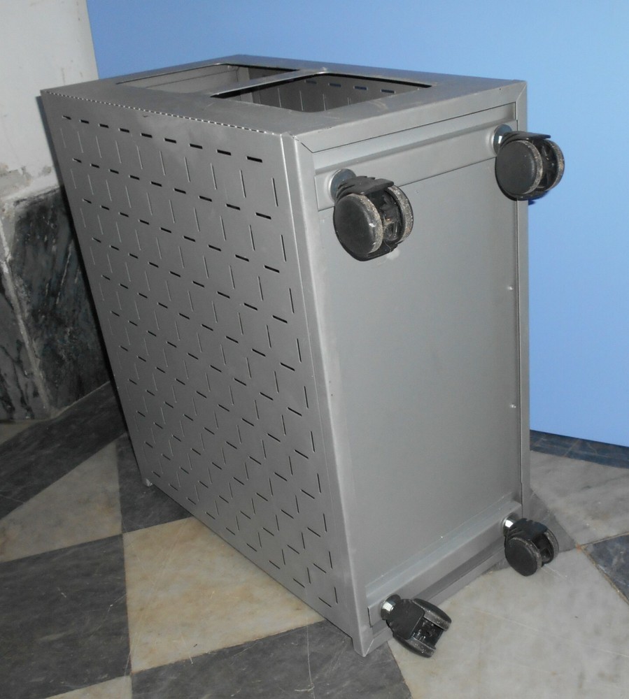 COMPUTER TROLLEY PC DESKTOP CASE METAL GREY WITH OFFICE WHEELS