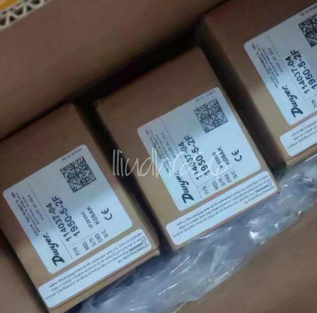 1PC New Dwyer 1950-5-2F Differential pressure switch