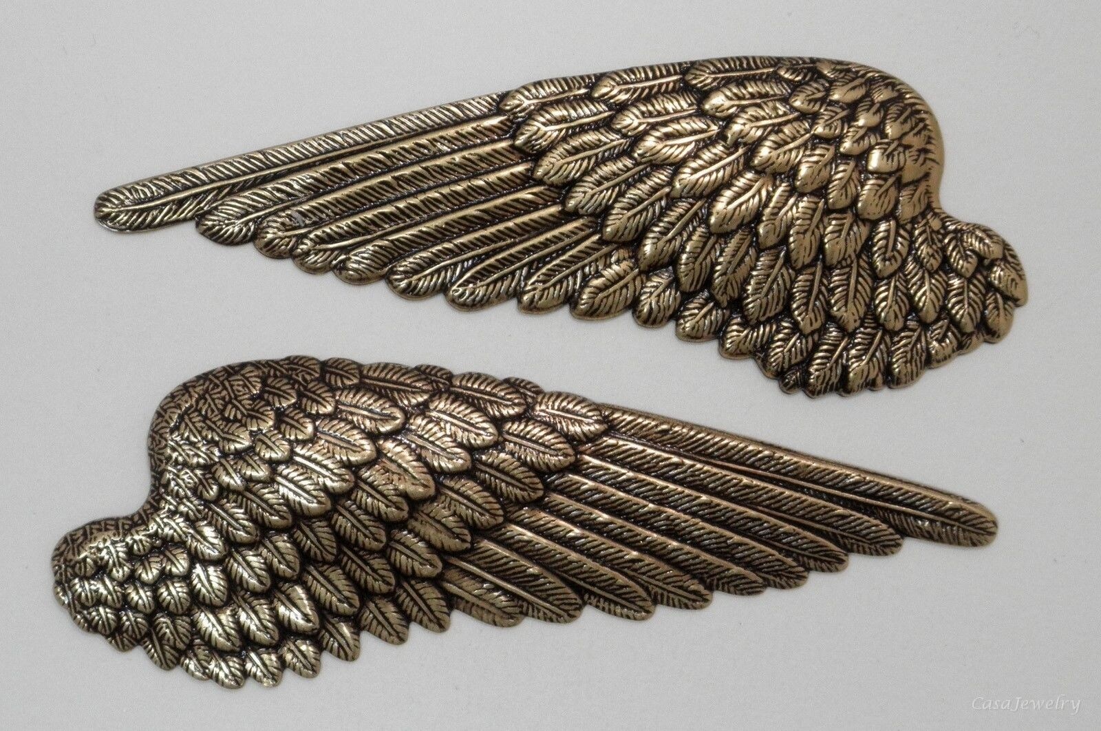 #3441 LARGE ANTIQUED GOLD LEFT/RIGHT FEATHERED ANGEL WINGS - 2 Pc Lot (1 Pair)