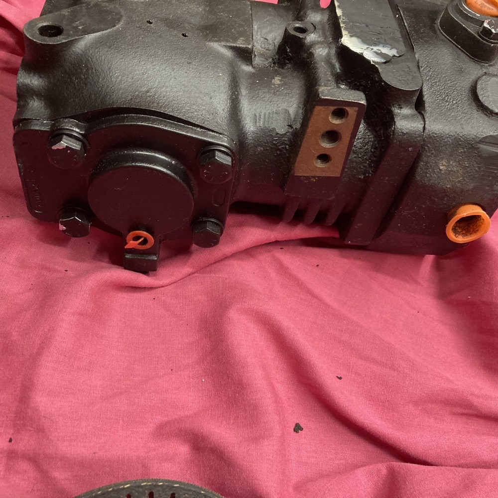 CAT TU-FLO 501 Compressor Caterpillar Bendix 249960 3208 ?