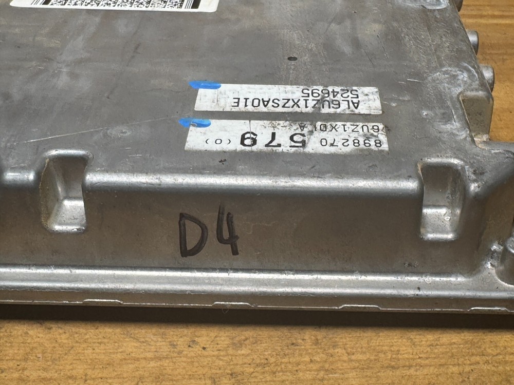 Isuzu ECM ECU 898270579 OEM Engine Control Module Diesel Computer Unit 6UZ1