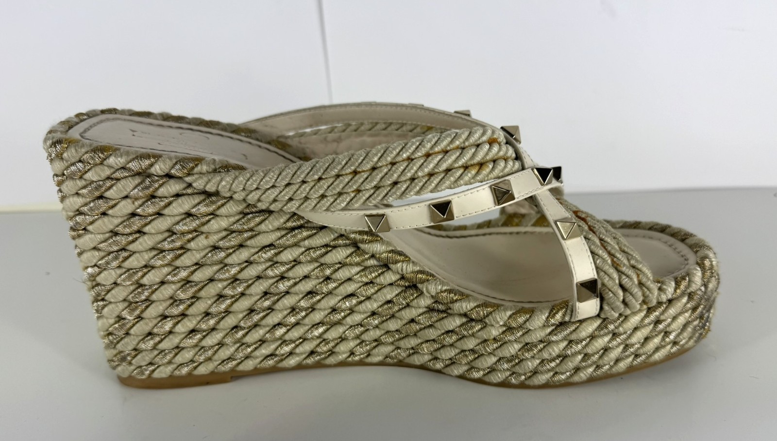 Valentino Rockstud Torchon Espadrille Ivory Striped Wedge Sandal EU 41 US 11