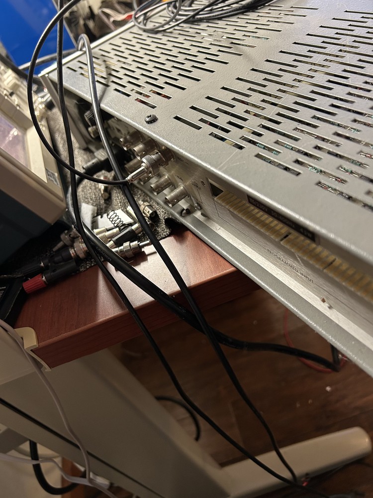 Krohn-Hite 5500 rack mountFunction generator