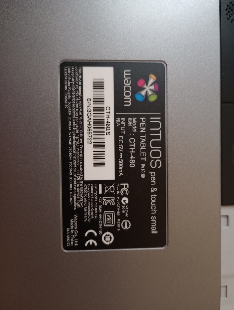 Wacom Intuos CTH-480 Touch Graphics Tablet MISSING PEN UNTESTED Drawing Tablet