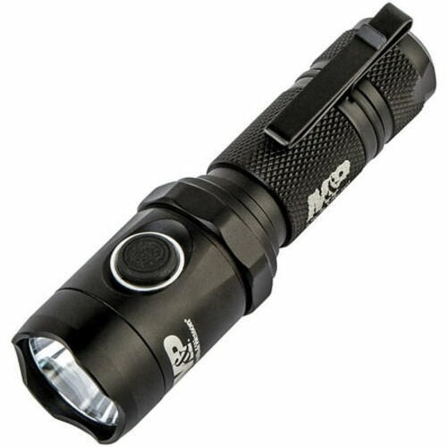 Smith & Wesson LED 1045 Lumens Flashlight
