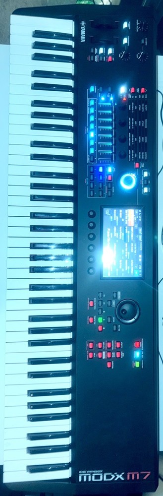 Yamaha MODX M7 76-Key Synthesizer Workstation