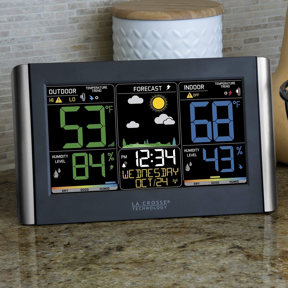La Crosse Technology Weather Station with Customizable Alerts, Weather Foreca...