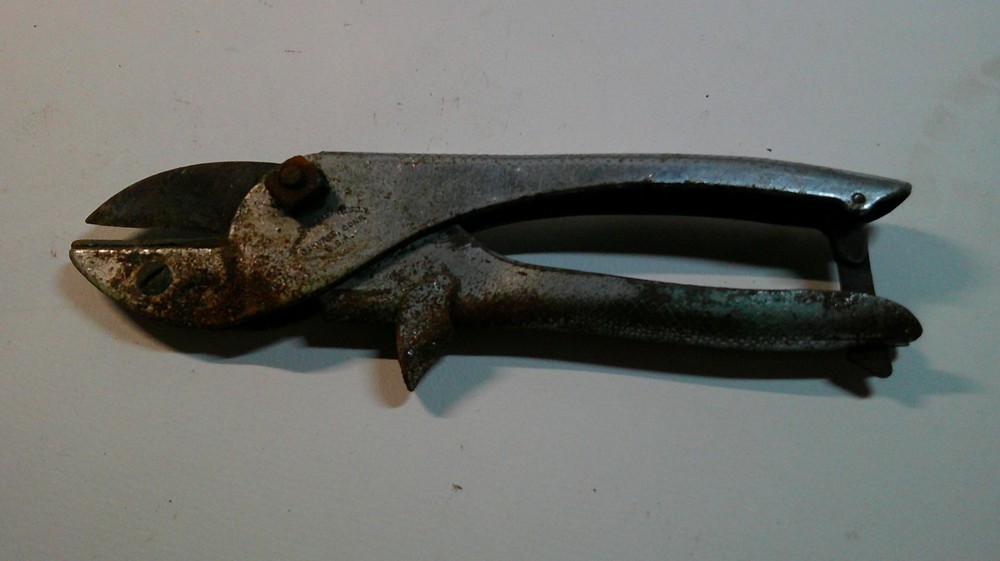 Seymour Smith & Son Tools Snap Cut Pruning Shears, Snips, Cutters USA.