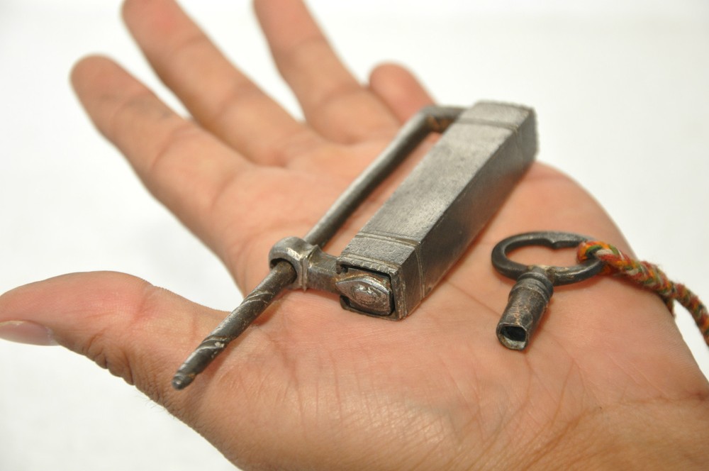 Vintage Iron Handcrafted Rectangular Screw System Padlock