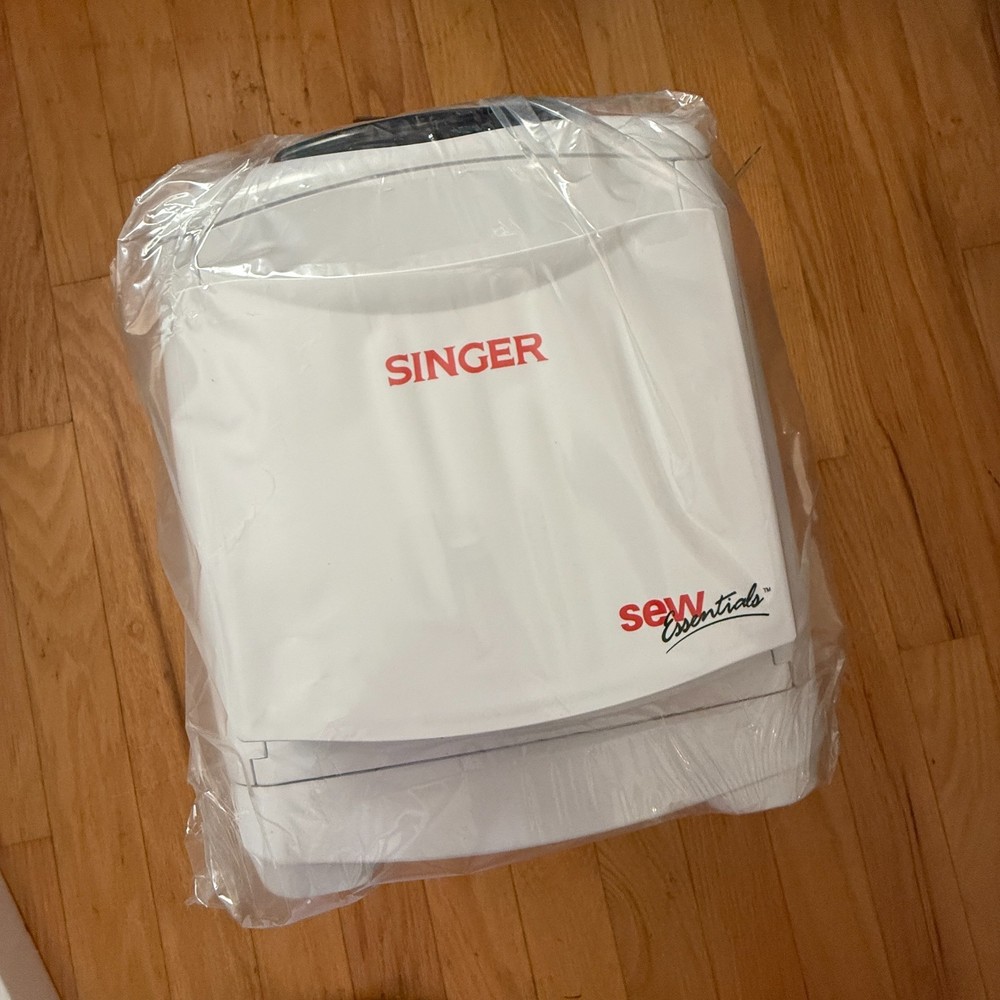 NEW Singer Sew Essentials Storage System Full With Extras
