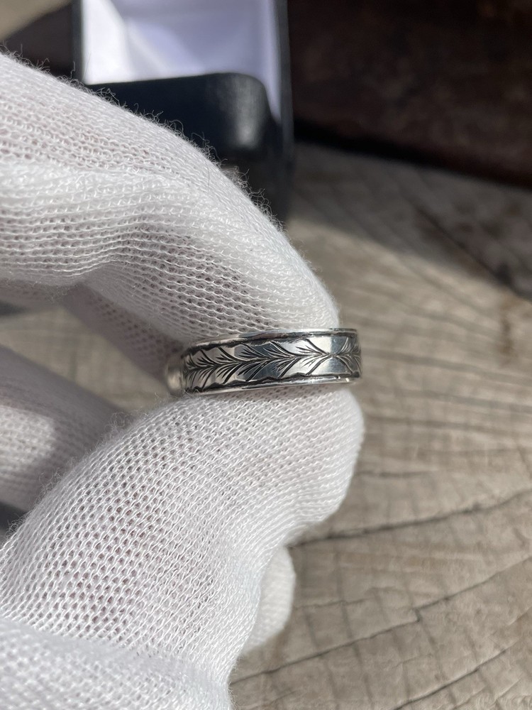 Handmade And Engraved Silver Ring With Zircon Size 9