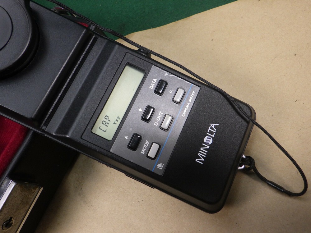 Minolta CL-100 Chroma Meter with case, accessories Works