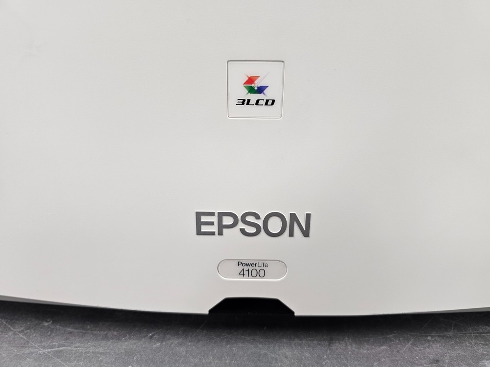 Epson PowerLite 4100 Projector H380A