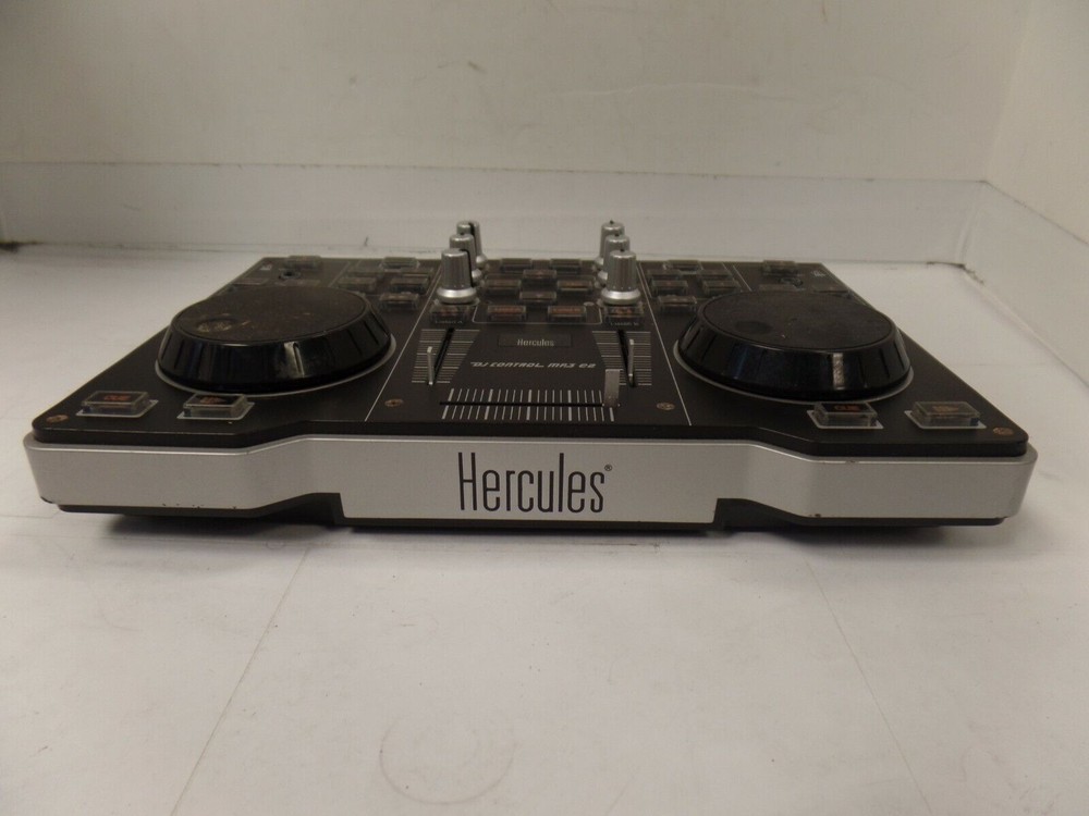 Hercules Dj Control MP3 E2 (AS-IS PARTS UNTESTED Read description)
