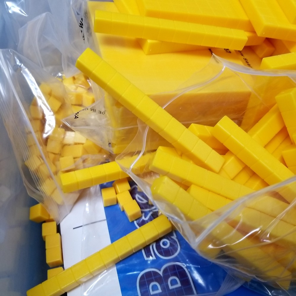 GUC EAI Education Base Ten Intermediate Yellow Blocks Set