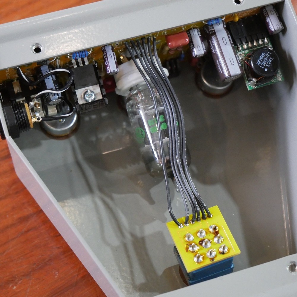 Satellite Amplifiers Eradicator / GE 12AX7 【USED】