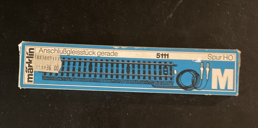 Marklin HO Scale #5111 Straight Feeder Track Section