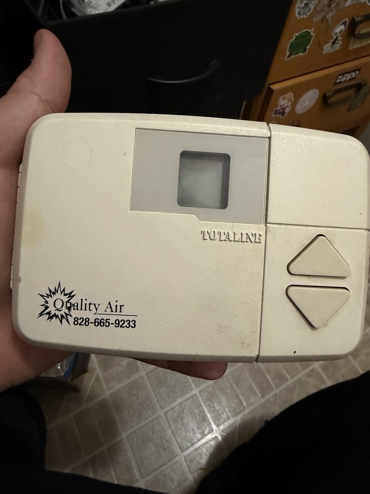 Totaline Digital Programmable Thermostat P274-0200