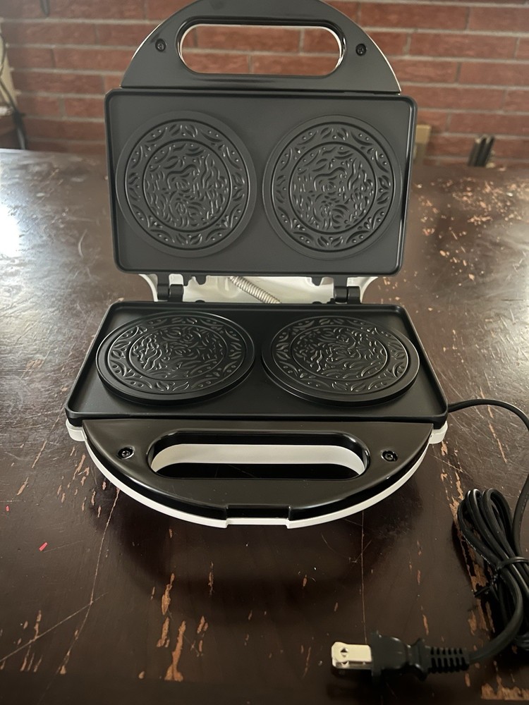 MAGIC CHEF PIZZELLE MAKER ITALIAN COOKER BAKER MAKE 2 NON STICK SURFACE TSK-245P
