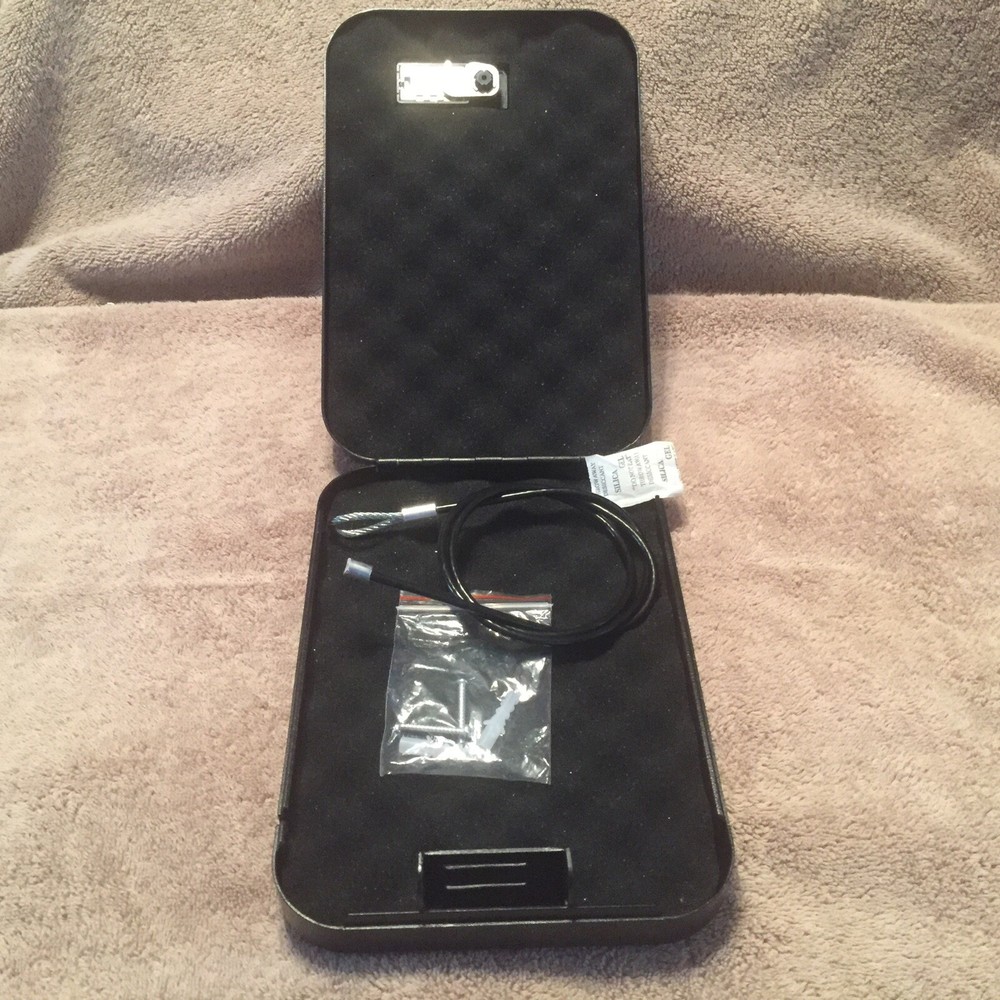 Pistol Gun Safe ~ Lock Box..NEW
