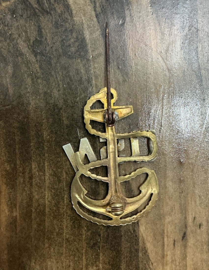 WWI / WWII US Navy CPO Hat Badge US Navy Chief Petty Officer Missing Pin