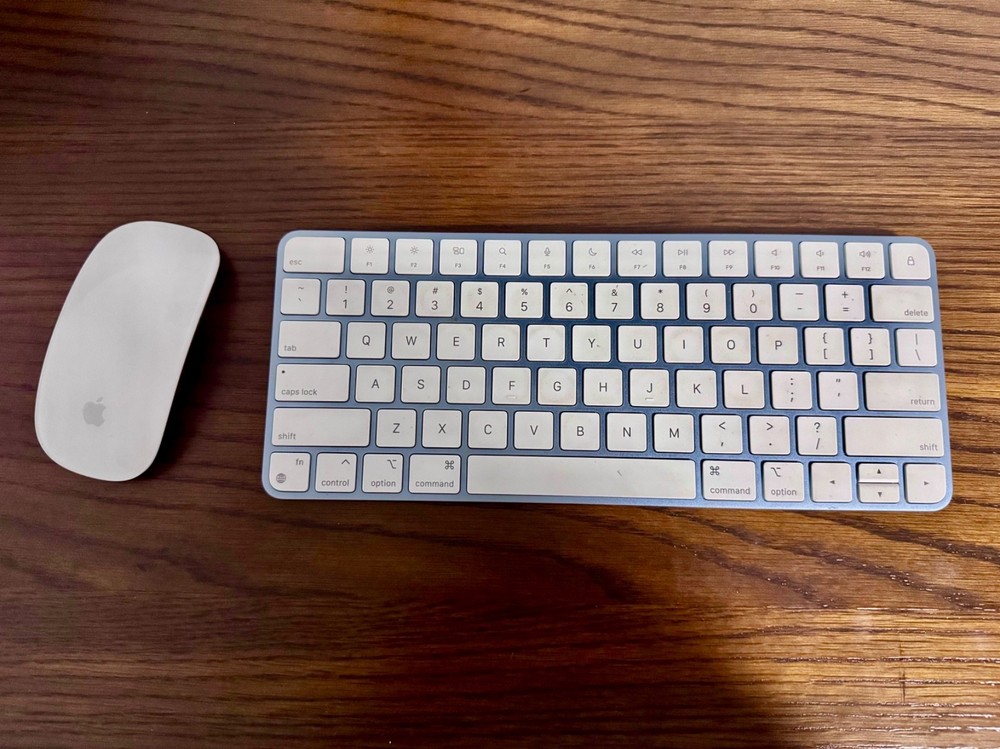 Apple Magic Keyboard and Magic Mouse Wireless Kit - White A1644/A1657