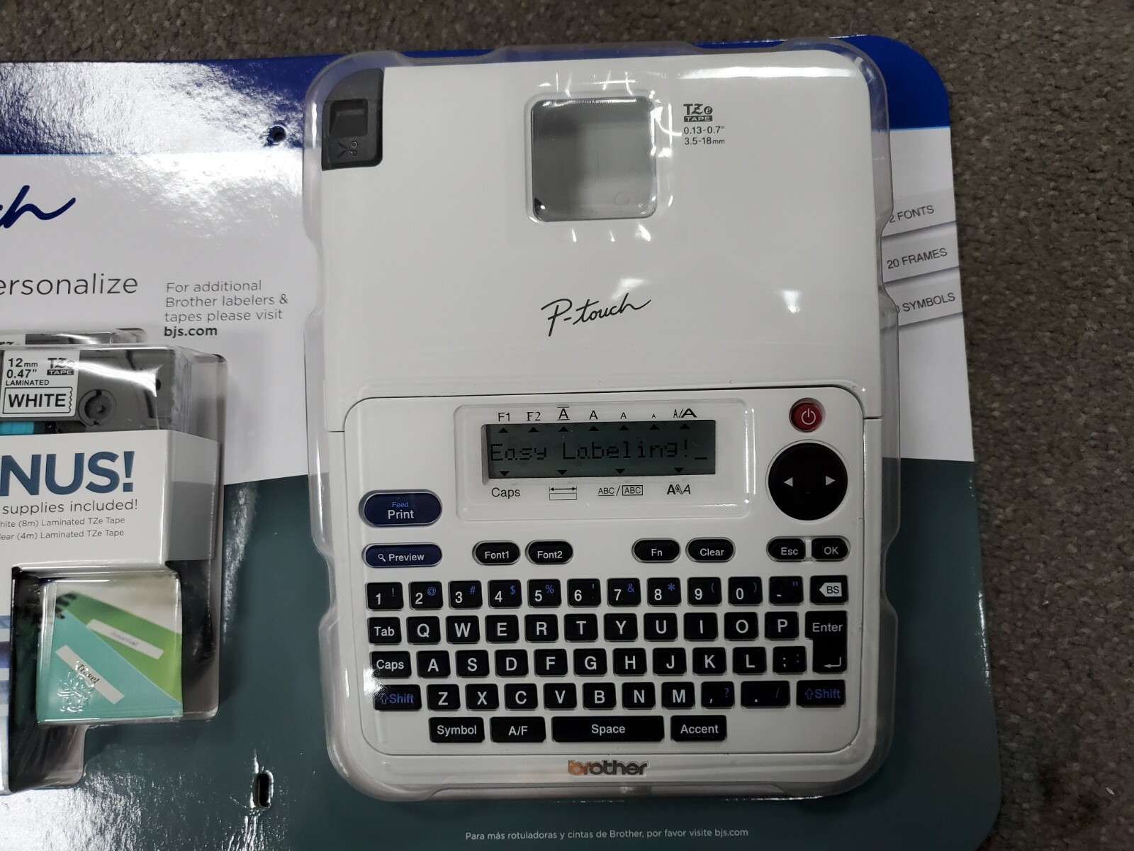 Brother P-Touch PT-2040W Labeler Maker White 2 Label Tapes + AC Adapter Printer