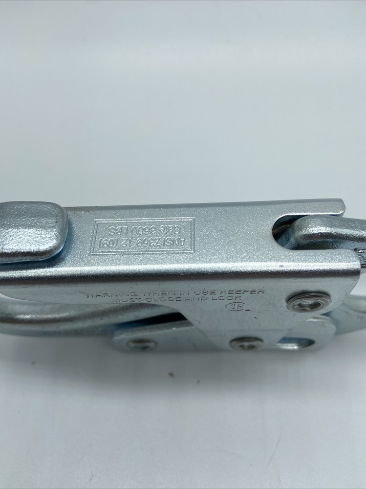 Bond | N-3610 Yoke Double Lock Snap Hook