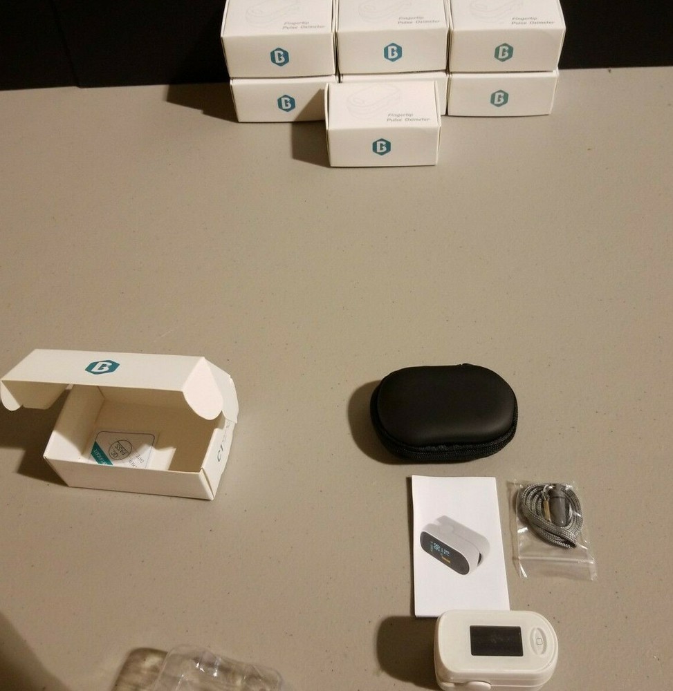 Finger Pulse Oximeter OLED with case