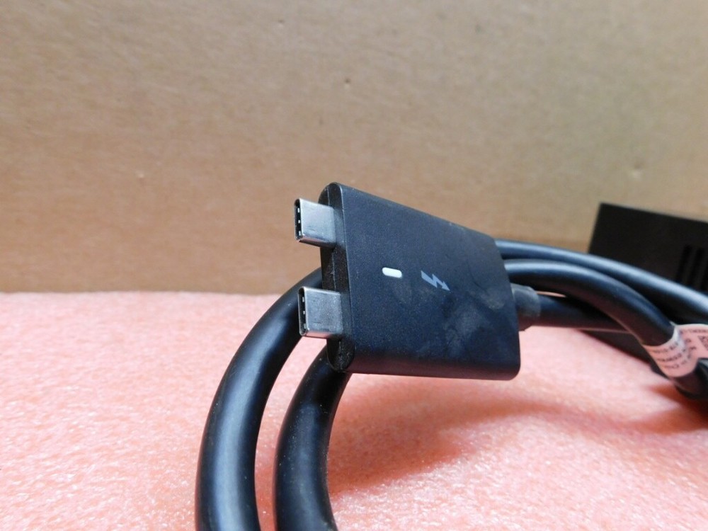 DELL Thunderbolt TB18DC USB-C Docking Station