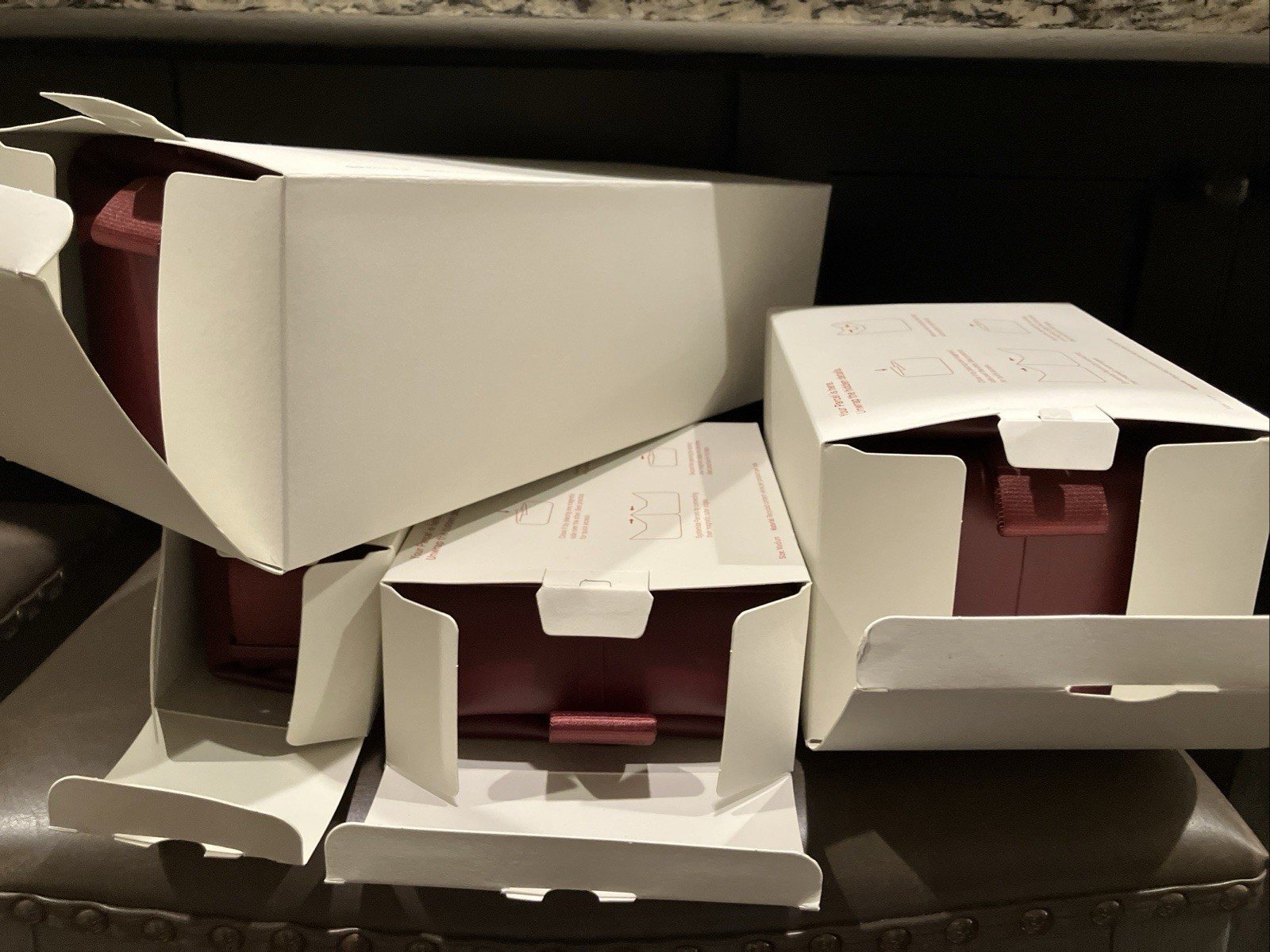 Cadence Extra Large Magnetic Parcel NEW NIB Holiday Red Merlot Limited Edition