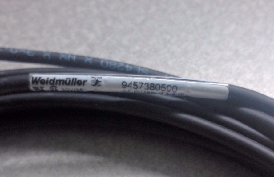 Weidmuller - Sensor/actuator cable, M8, 3 pole, 5 meters, Socket, angled