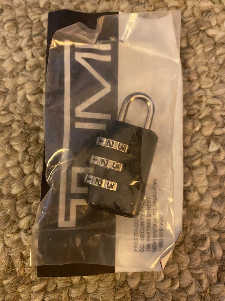 Tumi black luggage lock NEW
