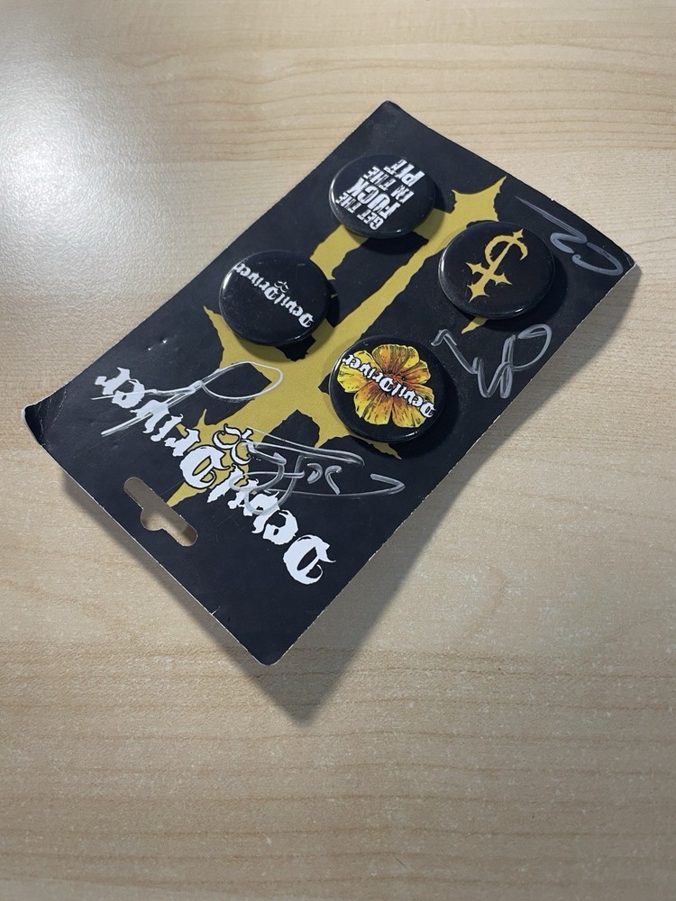 Devildriver Band Autograph - 4 Button Set