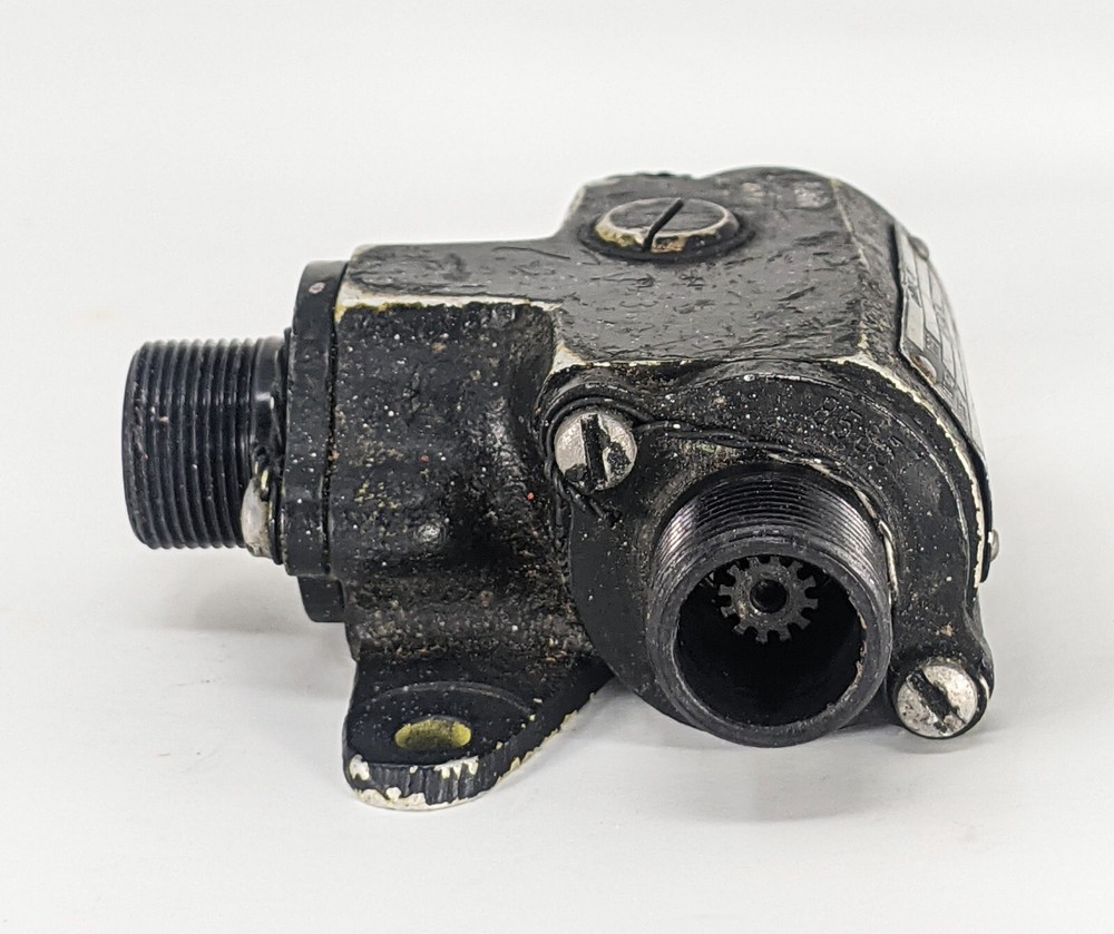Gear Box T Drive / Lear / 761P / 84363