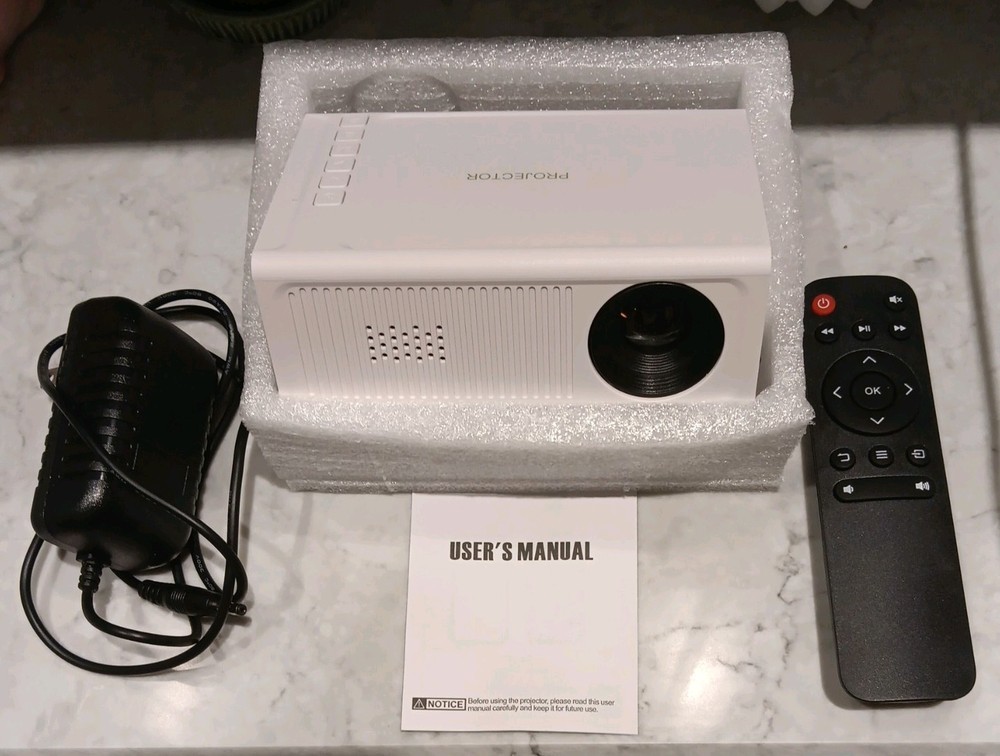 Wired Screen Mini LED Projector - New Open Box - Never Used