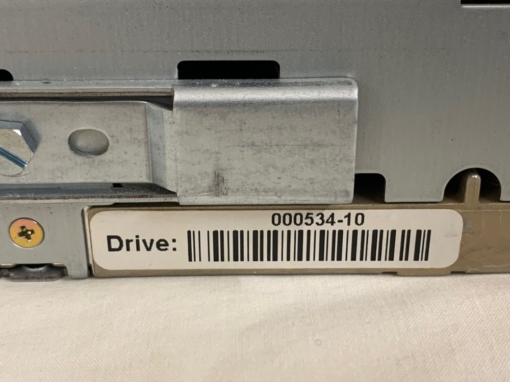 BENCHMARK STORAGE INNOVATIONS DLT VS80 DLT VS80 40/80GB Internal Drive