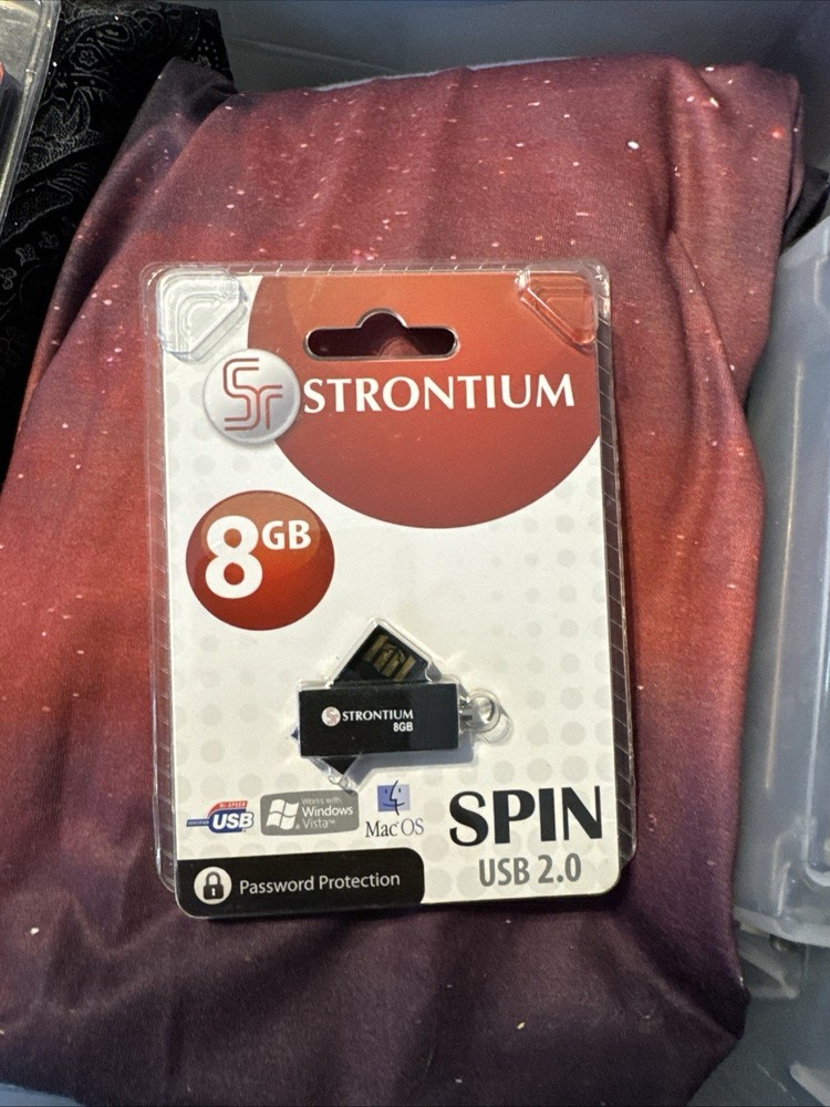 Strontium 8gb Spin 2.0 Flash Drive