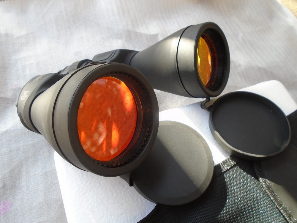 Day/Night prism Zoom 20-50-x70 Binoculars.Ruby lense