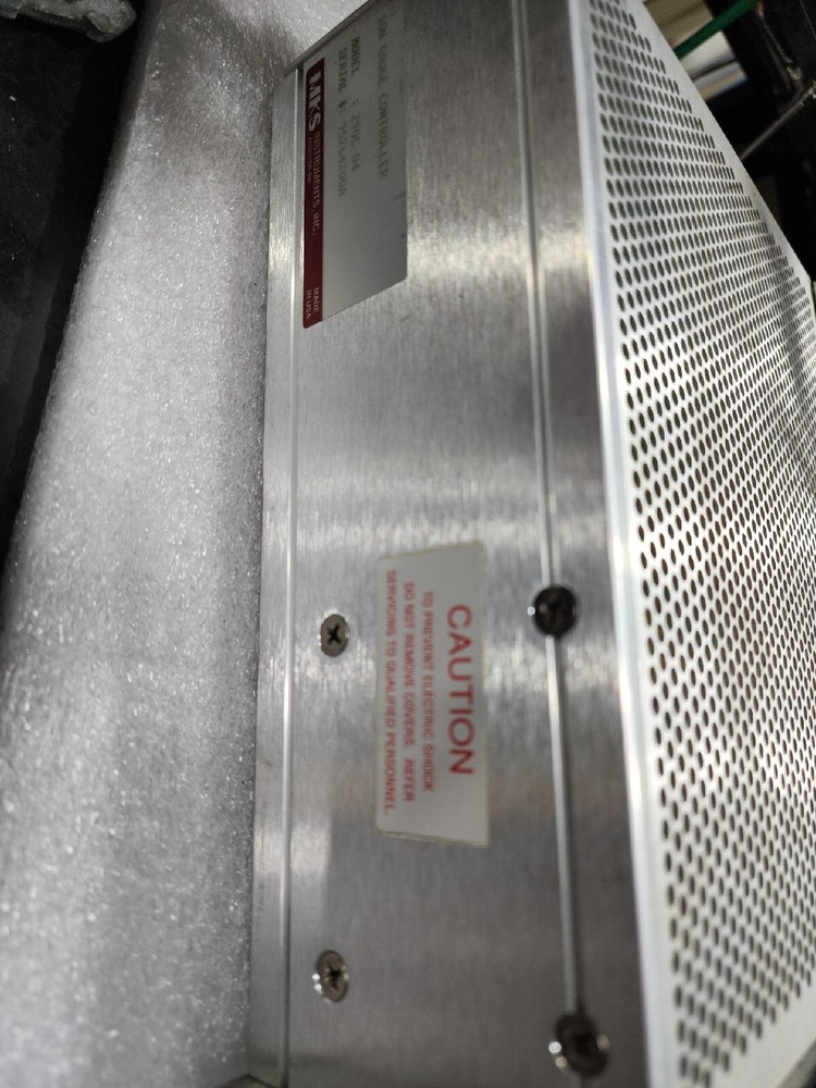 MKS 290C-04 ION GAUGE CONTROLLER WITH CABLE