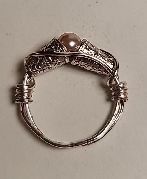 NEW Handmade Wire Wrapped Ring Silvertone Statement Pink Beaded Size 8