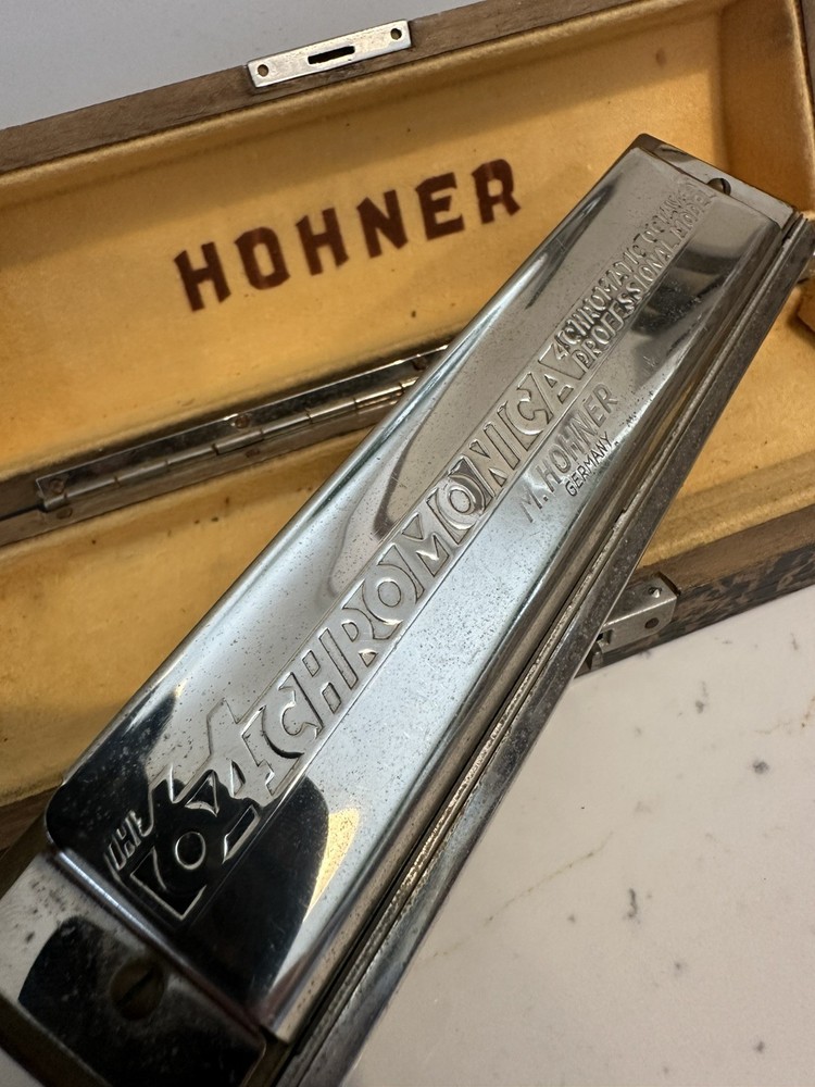 Hohner The 64 Chromonica 4 Octaves Harmonica Professional w/ Case - Untested