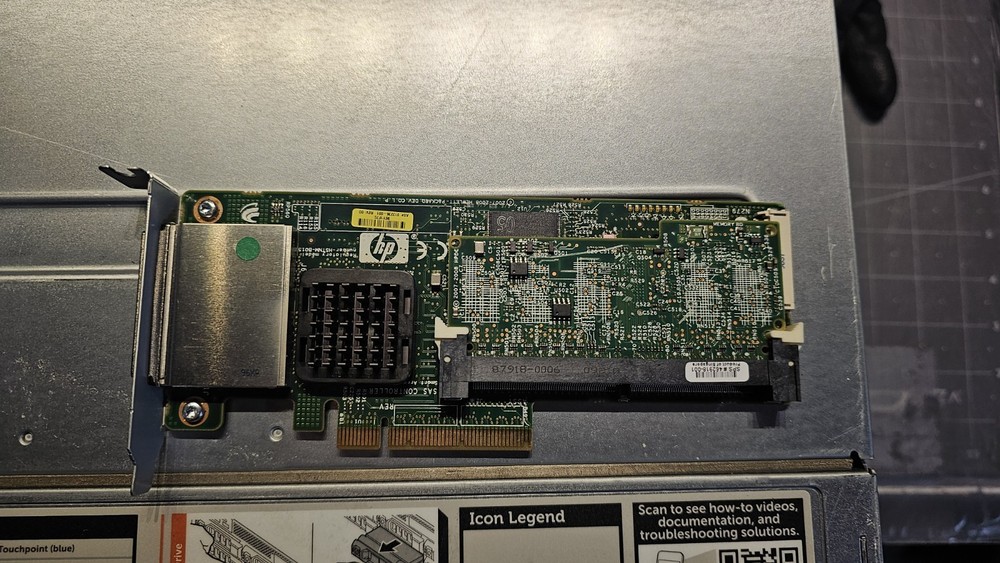 HP Smart Array P411 PCIe 6Gbps SAS 462918-001 W/ 256Mb Cache Module