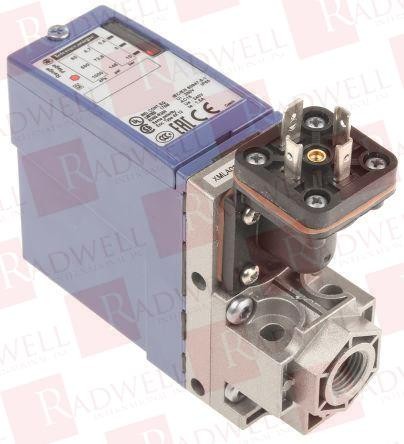 TELEMECANIQUE SENSORS XMLA010A2C11 / XMLA010A2C11 (USED)