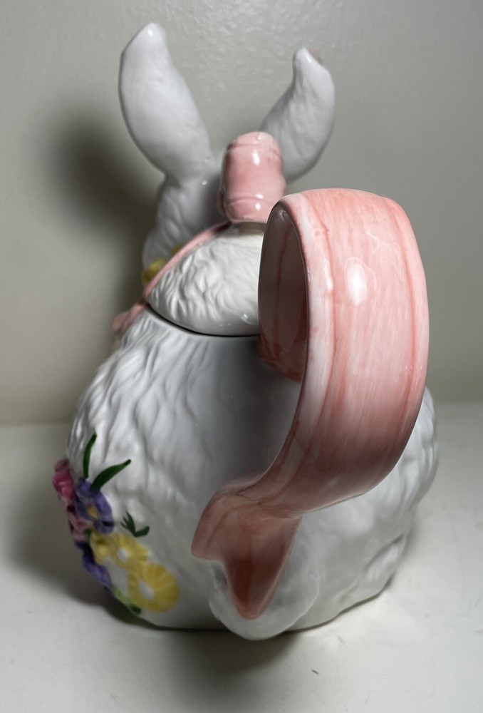 ABC Distributing Rabbit Easter Bunny Spring Teapot 1996 *FLAWS *