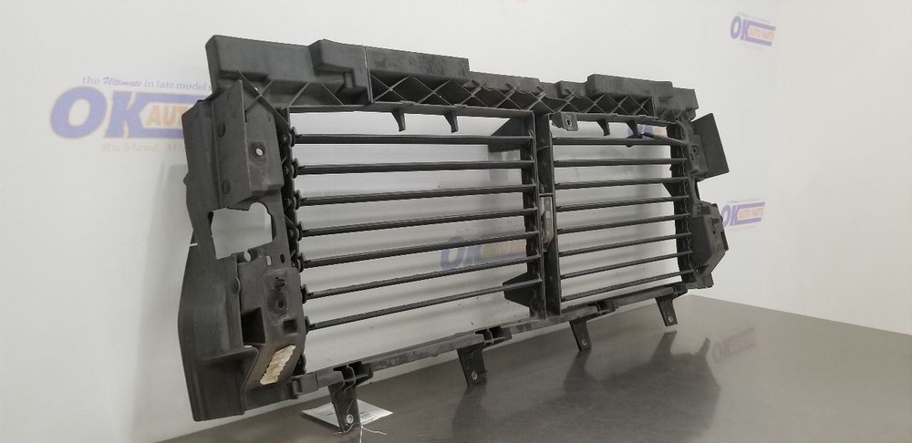 20 GMC SIERRA 1500 UPPER AIR SHUTTER 2.7L