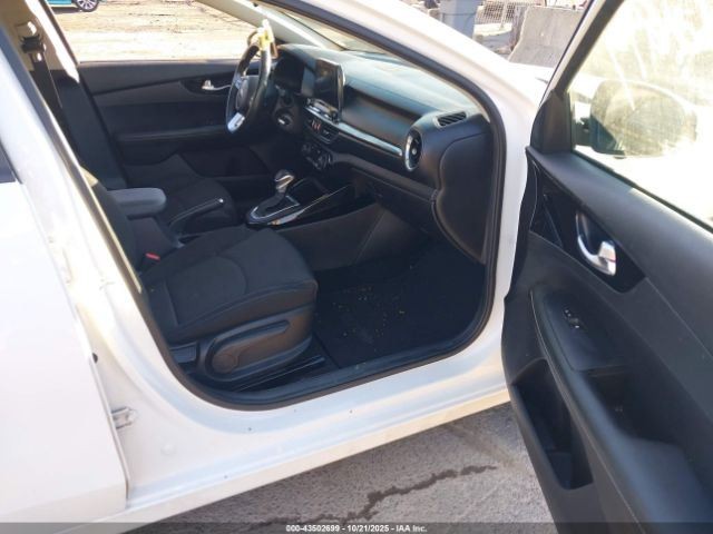 FORTE 2019 Transmission Shift 2080856