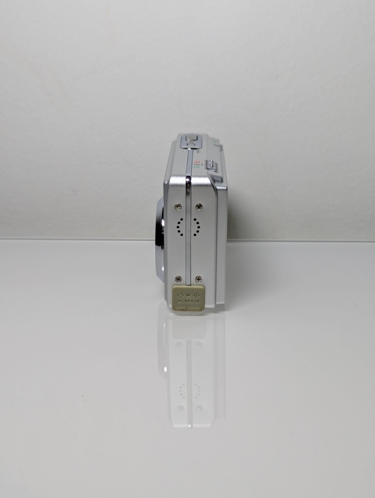 Olympus FE-160 6.0MP Digital Camera (Tested Working)